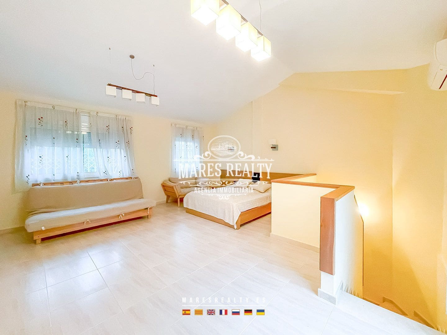 4 soveværelse Semi-Rækkehus til salg i Platja d'Aro med garage - € 550.000 (Ref: 8599211)