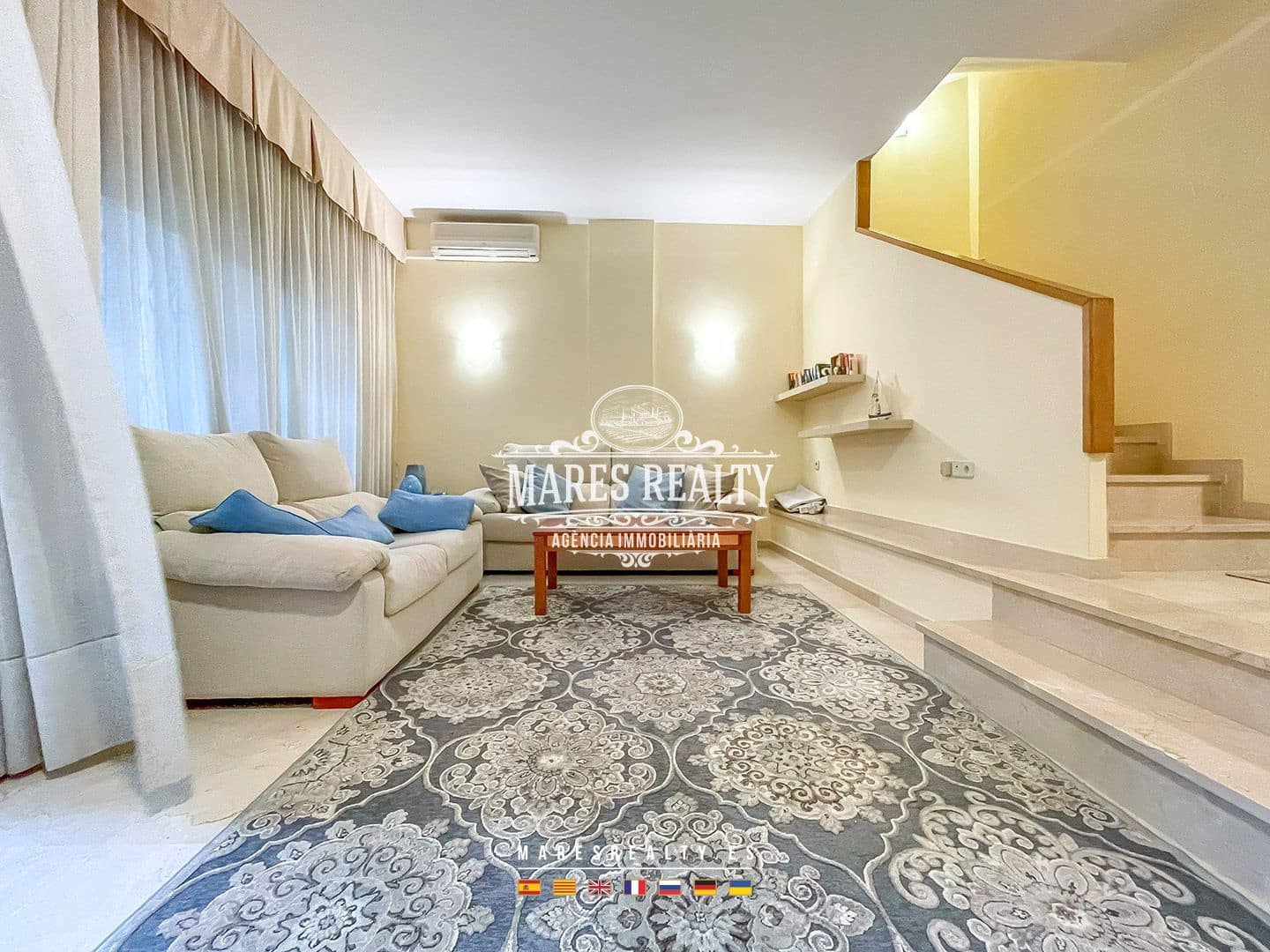 4 soveværelse Semi-Rækkehus til salg i Platja d'Aro med garage - € 550.000 (Ref: 8599211)