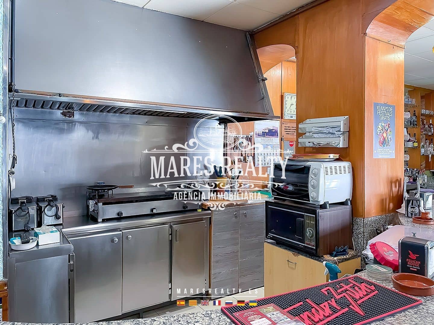 Commercial for sale in Pineda de Mar - € 230,000 (Ref: 8599215)