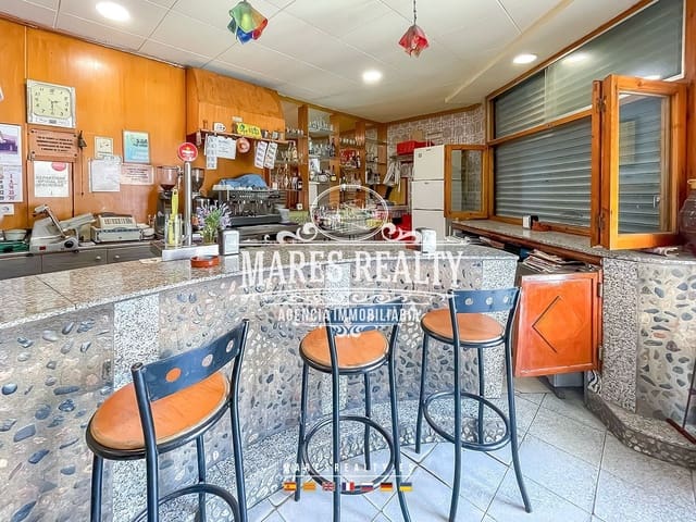 Commercial for sale in Pineda de Mar - € 230,000 (Ref: 8599215)