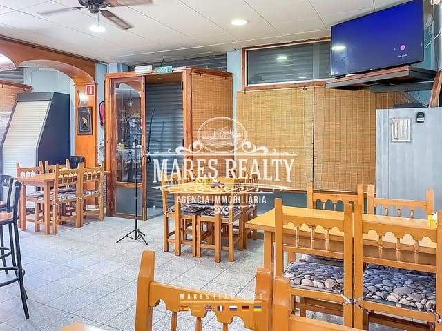 Commercial for sale in Pineda de Mar - € 230,000 (Ref: 8599215)