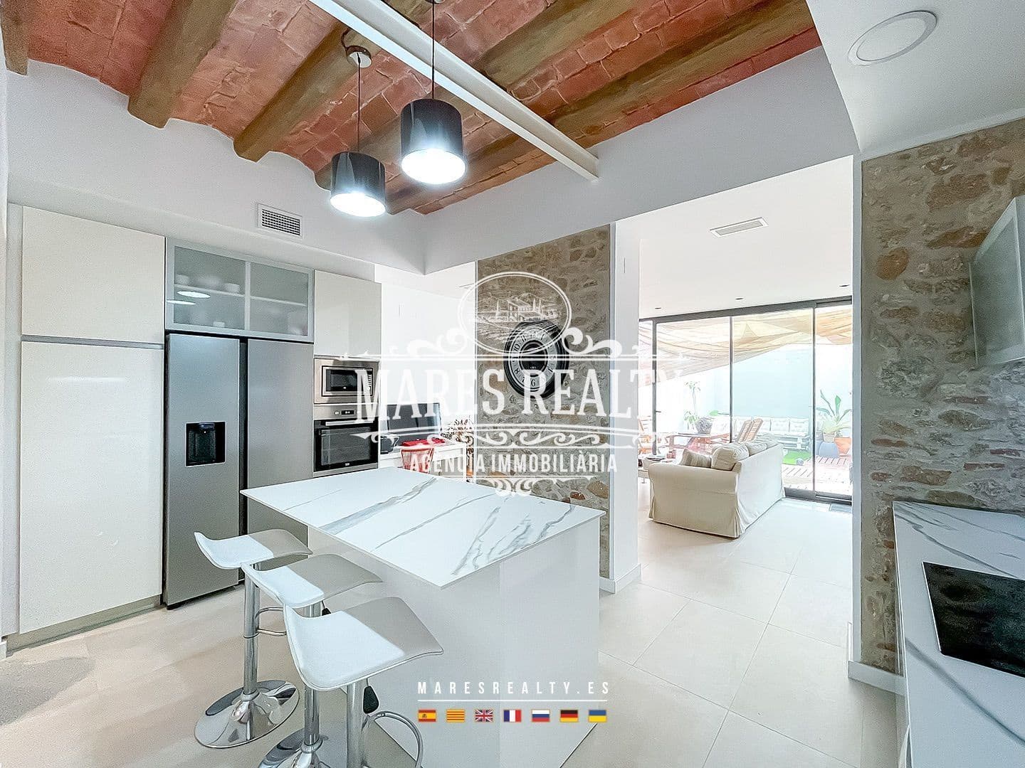 4 bedroom Villa for sale in Calella with garage - € 558,000 (Ref: 8599216)