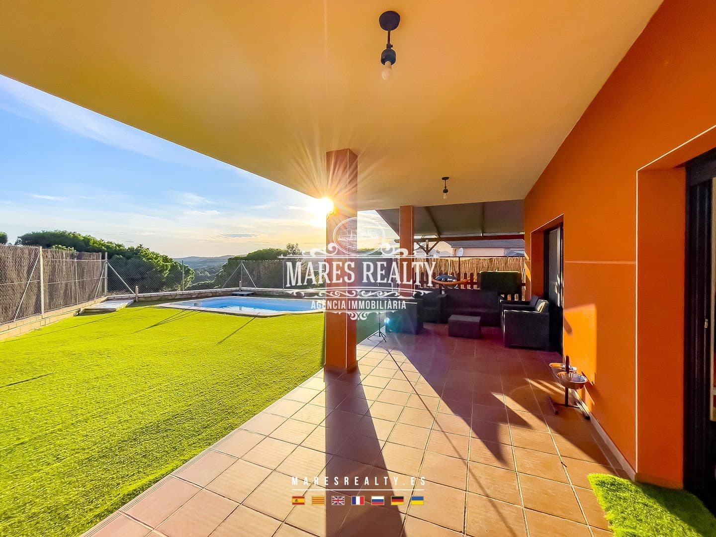 3 soveværelse Villa til salg i Lloret de Mar med swimmingpool garage - € 479.000 (Ref: 8612067)