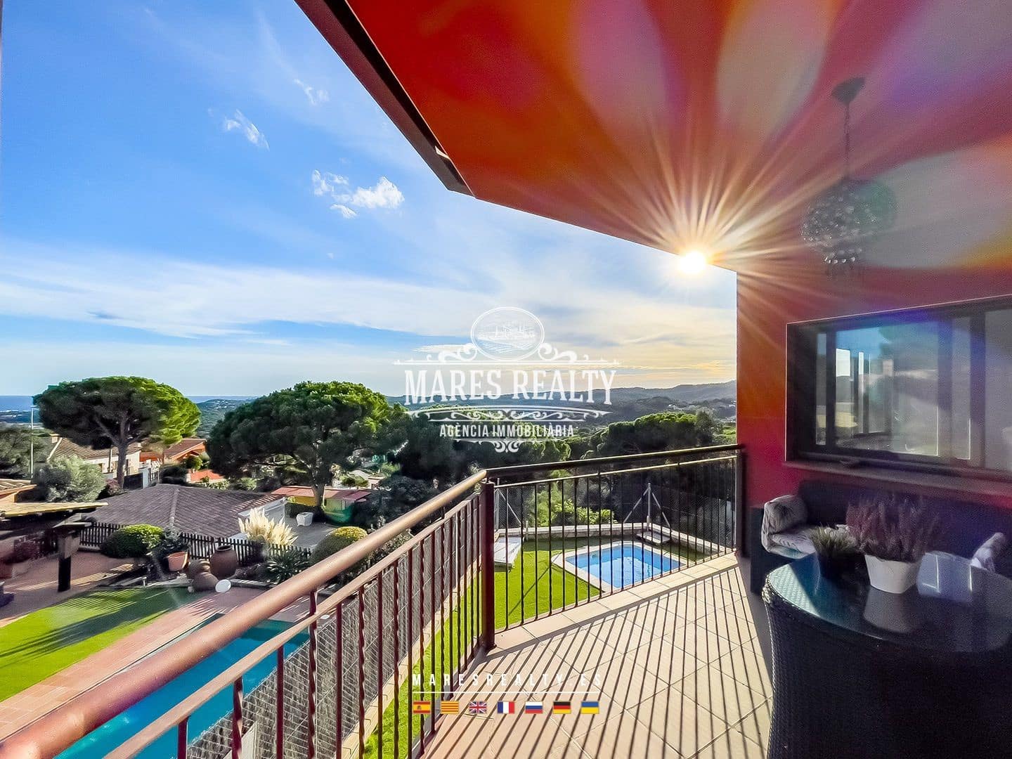 3 soveværelse Villa til salg i Lloret de Mar med swimmingpool garage - € 479.000 (Ref: 8612067)