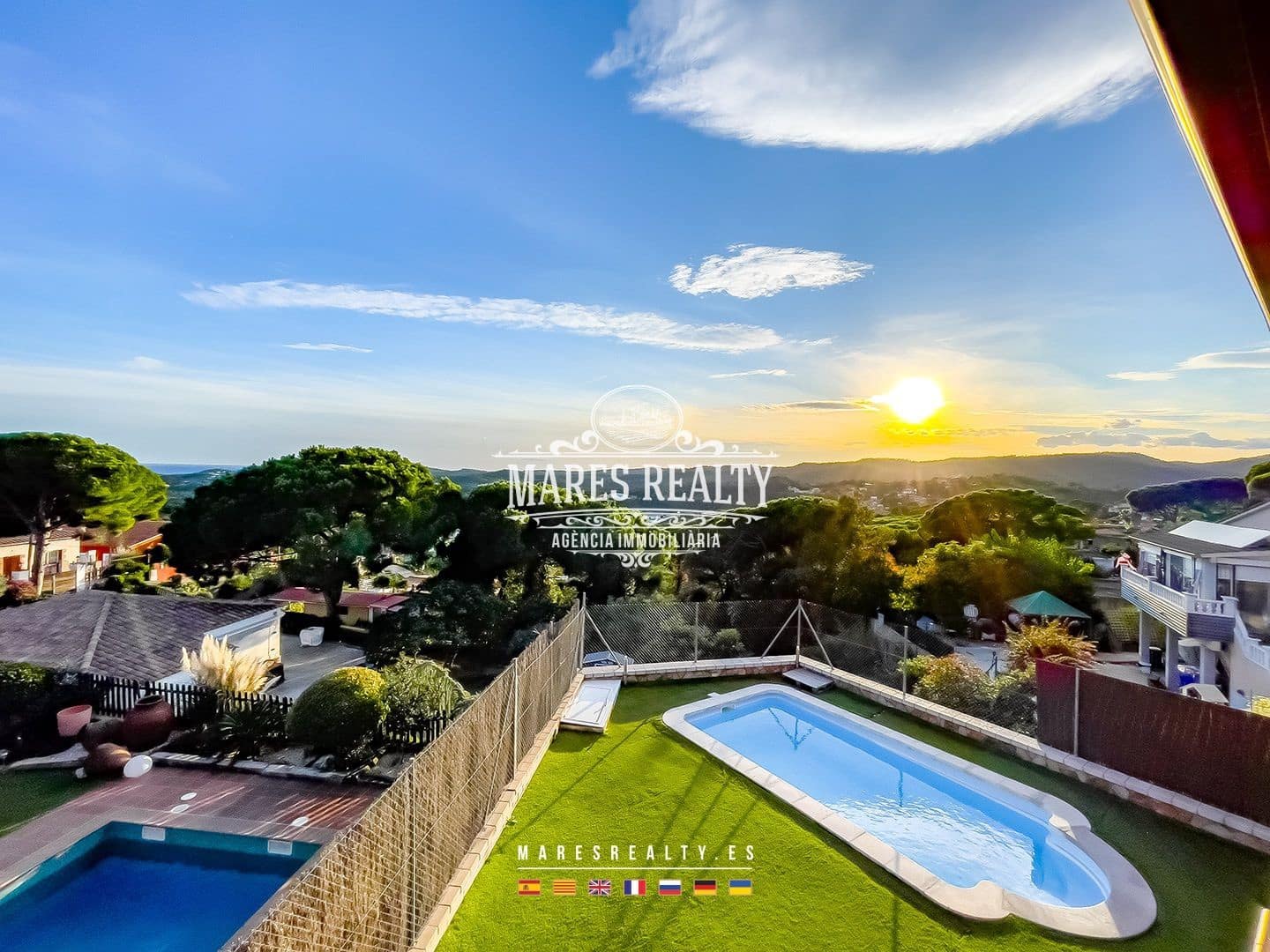 3 soveværelse Villa til salg i Lloret de Mar med swimmingpool garage - € 479.000 (Ref: 8612067)