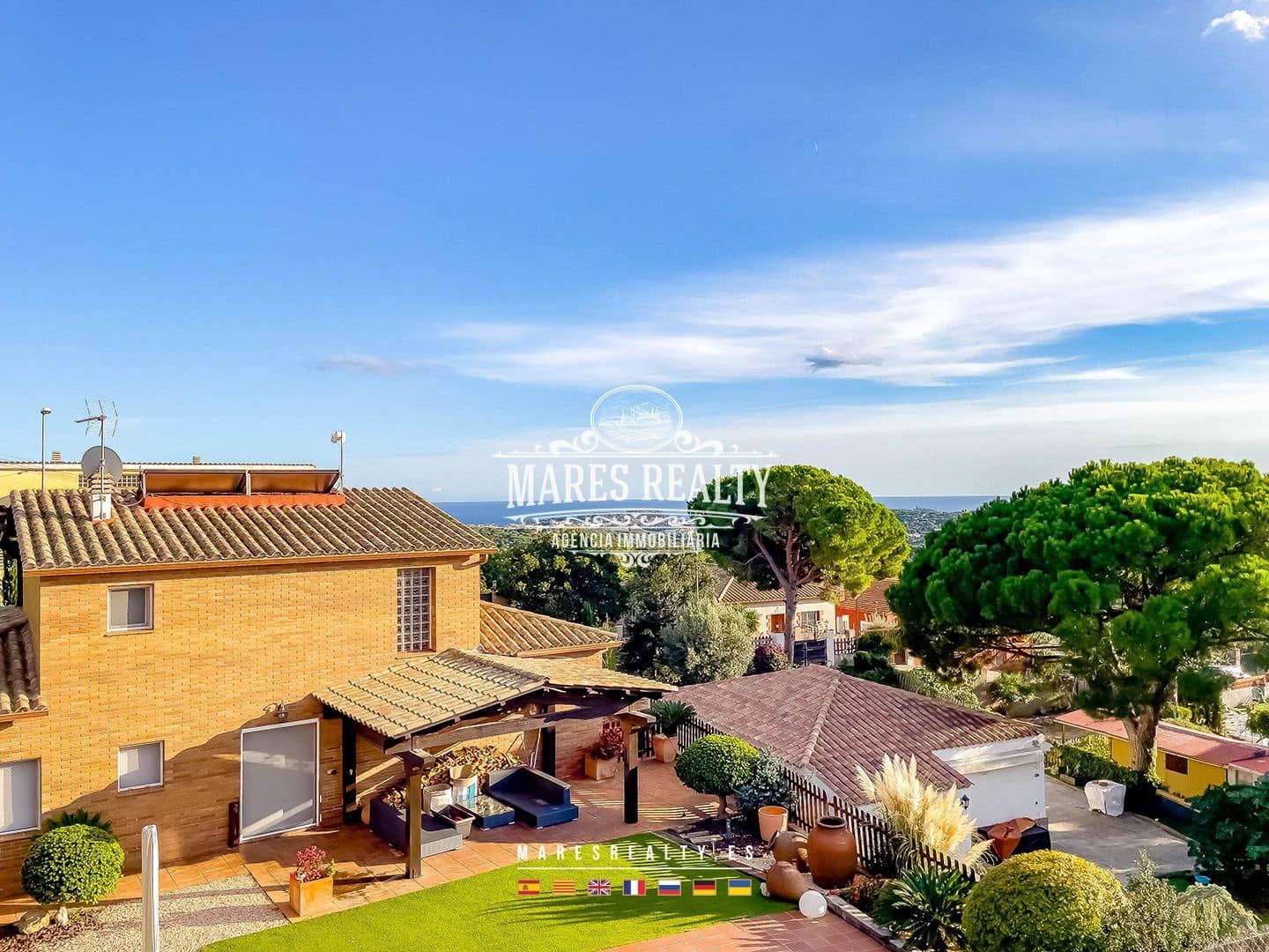 3 soveværelse Villa til salg i Lloret de Mar med swimmingpool garage - € 479.000 (Ref: 8612067)