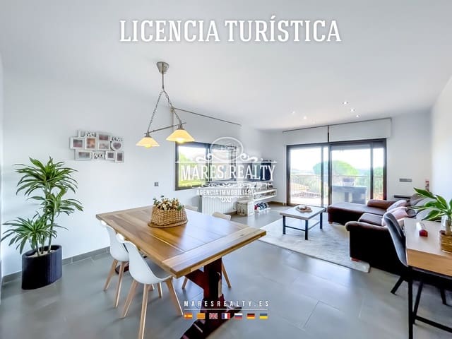 3 soveværelse Villa til salg i Lloret de Mar med swimmingpool garage - € 479.000 (Ref: 8612067)