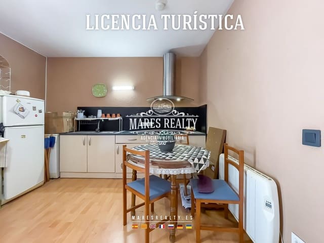 5 soveværelse Villa til salg i Santa Susanna med swimmingpool garage - € 390.000 (Ref: 8638253)