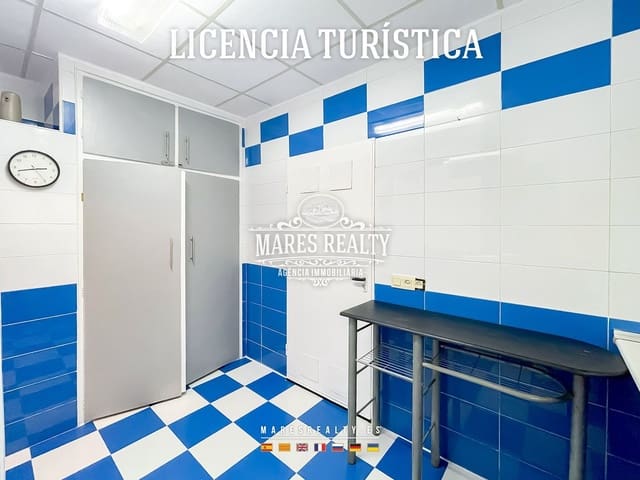 5 soveværelse Villa til salg i Santa Susanna med swimmingpool garage - € 390.000 (Ref: 8638253)