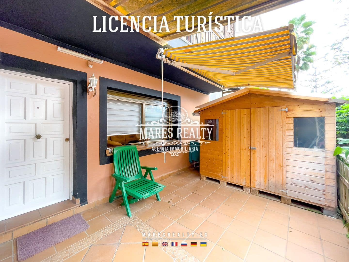 5 bedroom Villa for sale in Santa Susanna with pool garage - € 390,000 (Ref: 8638253)