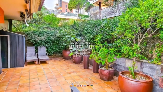 3 chambre Appartement à vendre à Lloret de Mar avec piscine garage - 475 000 € (Ref: 8654617)