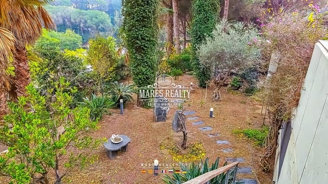 3 chambre Appartement à vendre à Lloret de Mar avec piscine garage - 475 000 € (Ref: 8654617)