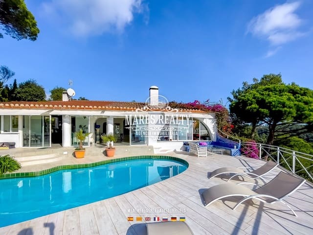 5 bedroom Villa for sale in Tossa de Mar with pool - € 1,690,000 (Ref: 8656130)