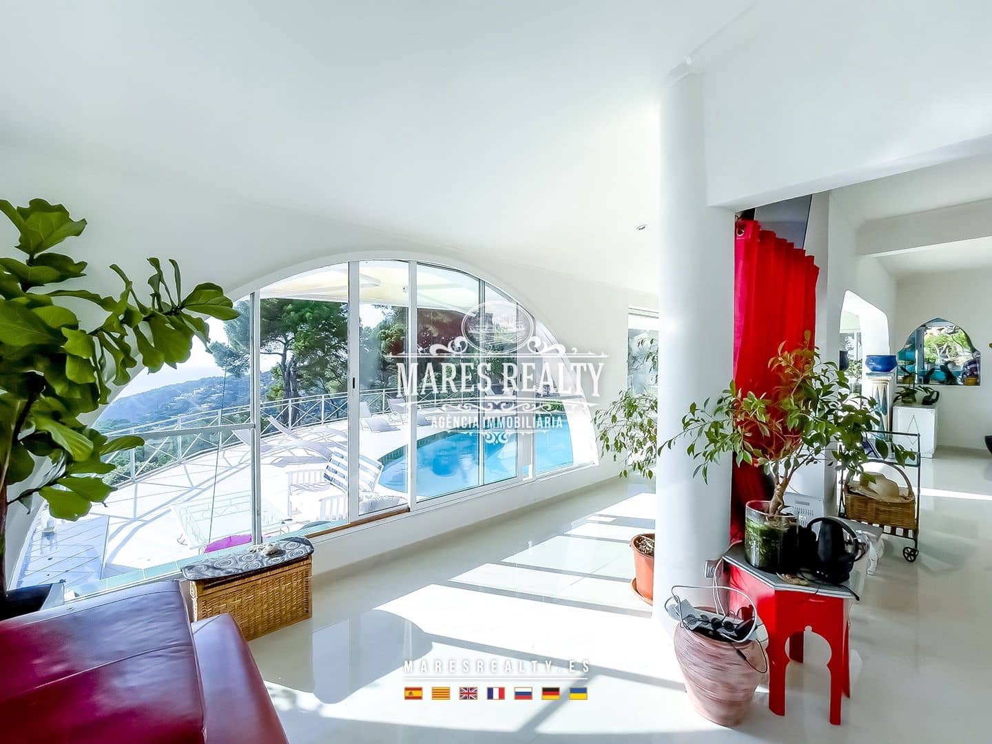 5 bedroom Villa for sale in Tossa de Mar with pool - € 1,690,000 (Ref: 8656130)