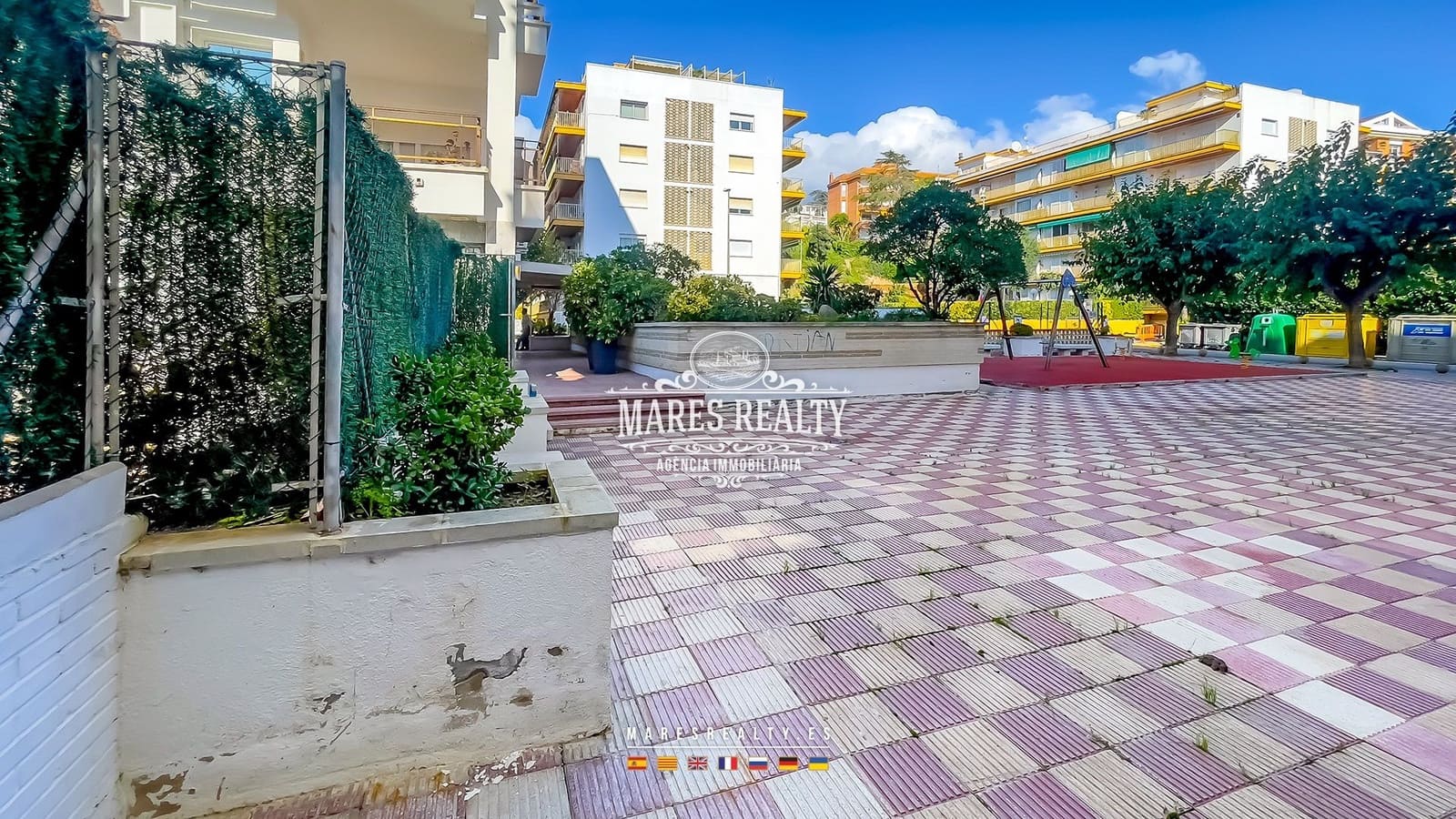 Erhverv til salg i Lloret de Mar - € 470.000 (Ref: 8671715)