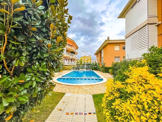 3 soverom Leilighet til salgs i Platja d'Aro, Castell-Platja d'Aro med svømmebasseng garasje - € 350 000 (Ref: 8679477)