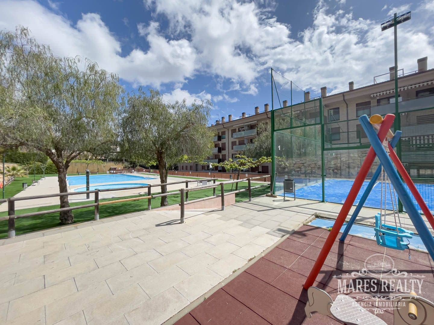 4 soveværelse Penthouse til salg i Lloret de Mar med swimmingpool garage - € 317.000 (Ref: 8701804)