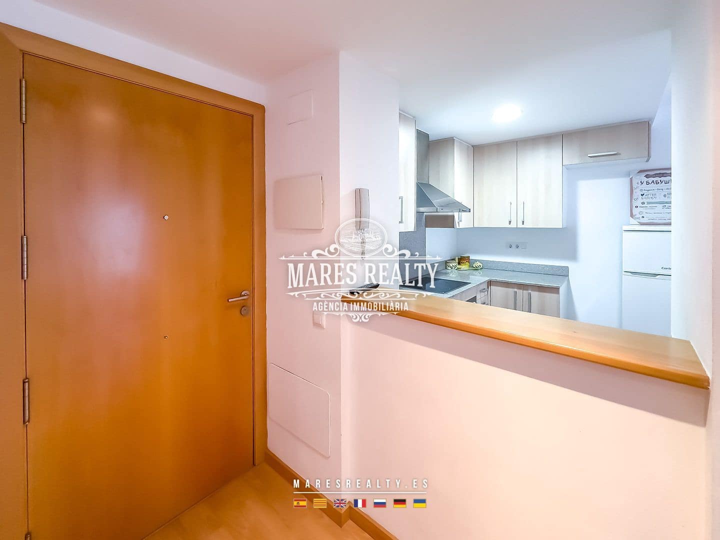 1 bedroom Flat for sale in Roses with pool garage - € 150,000 (Ref: 8715318)