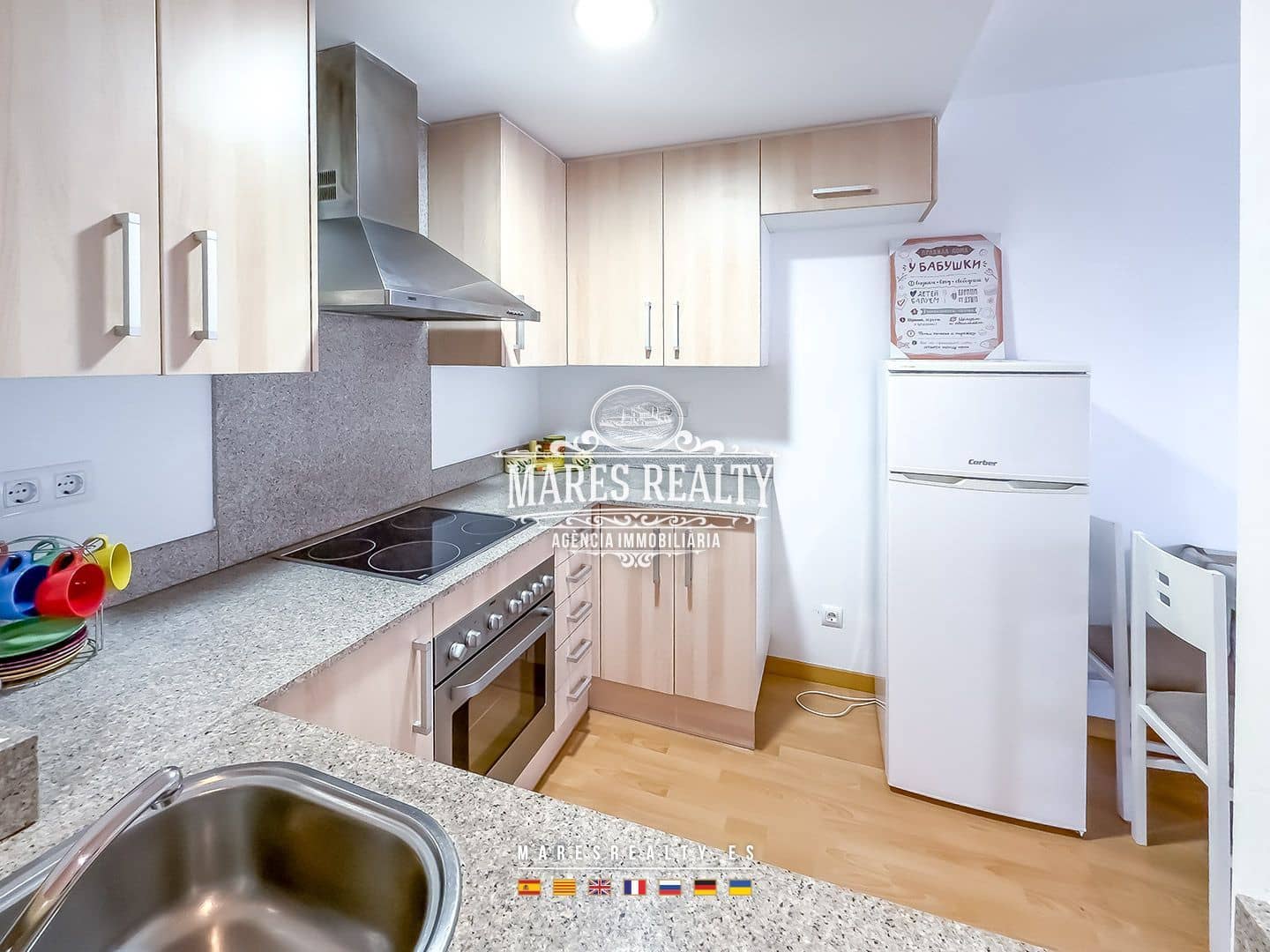 1 bedroom Flat for sale in Roses with pool garage - € 150,000 (Ref: 8715318)