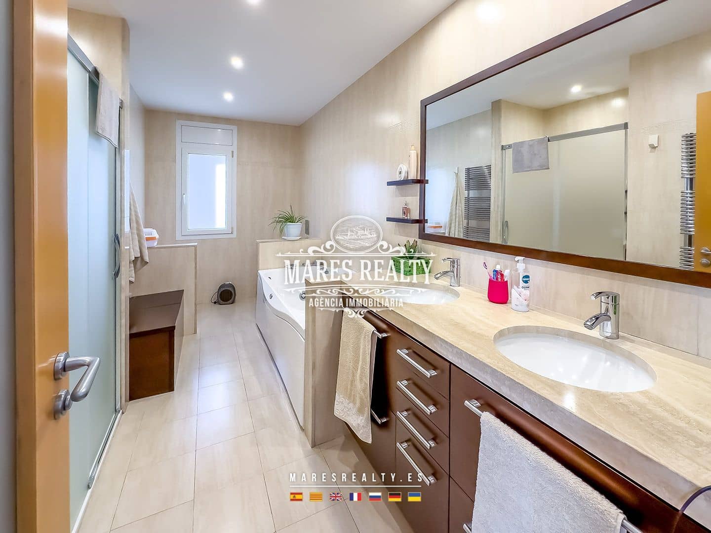 4 soveværelse Villa til salg i Lloret de Mar med swimmingpool garage - € 1.320.000 (Ref: 8715320)