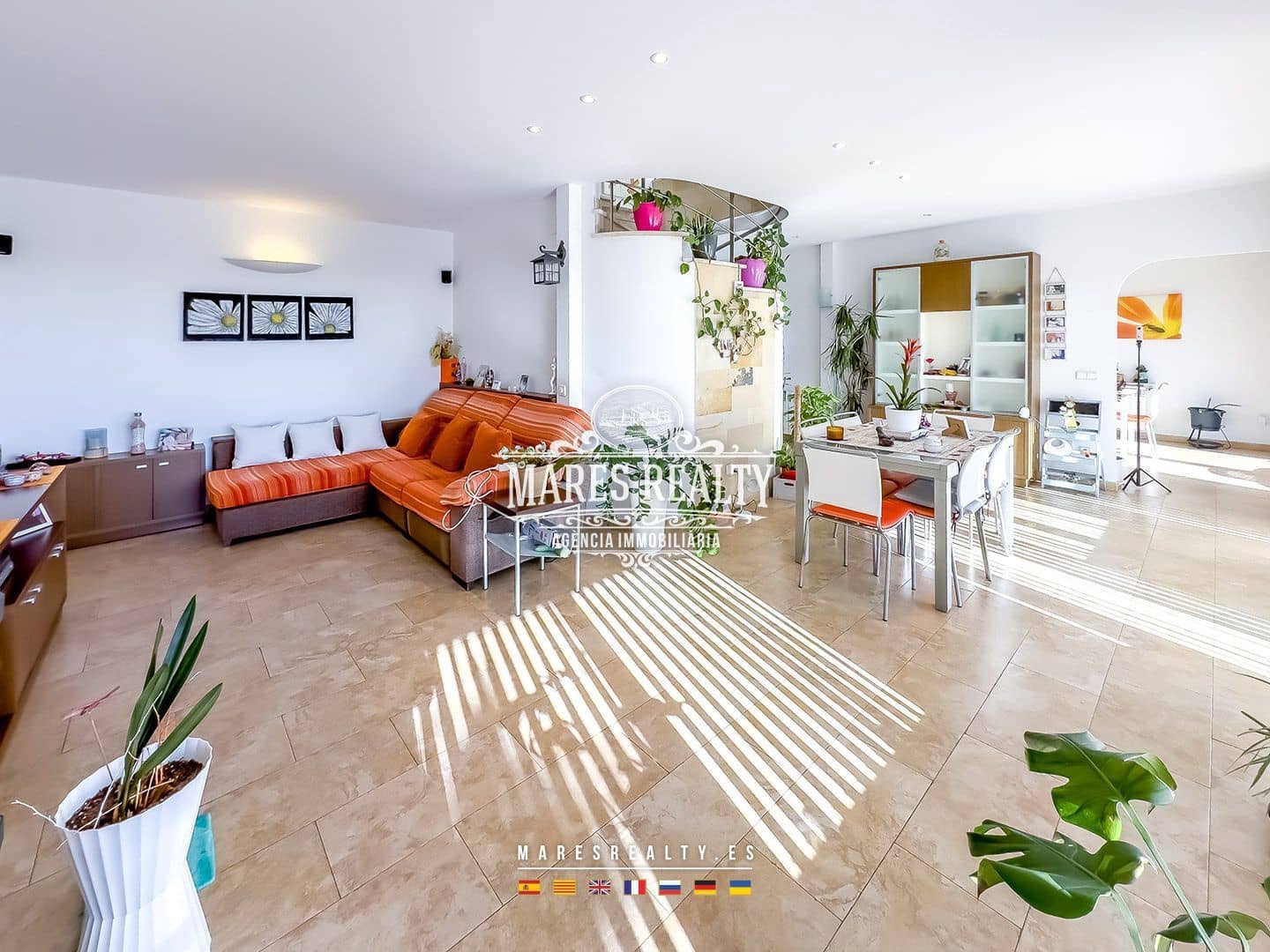 4 soveværelse Villa til salg i Lloret de Mar med swimmingpool garage - € 1.320.000 (Ref: 8715320)