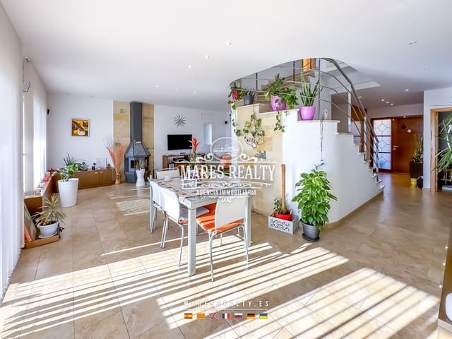 4 soverom Villa til salgs i Roca Grossa, Lloret de Mar med svømmebasseng garasje - € 1 320 000 (Ref: 8715320)