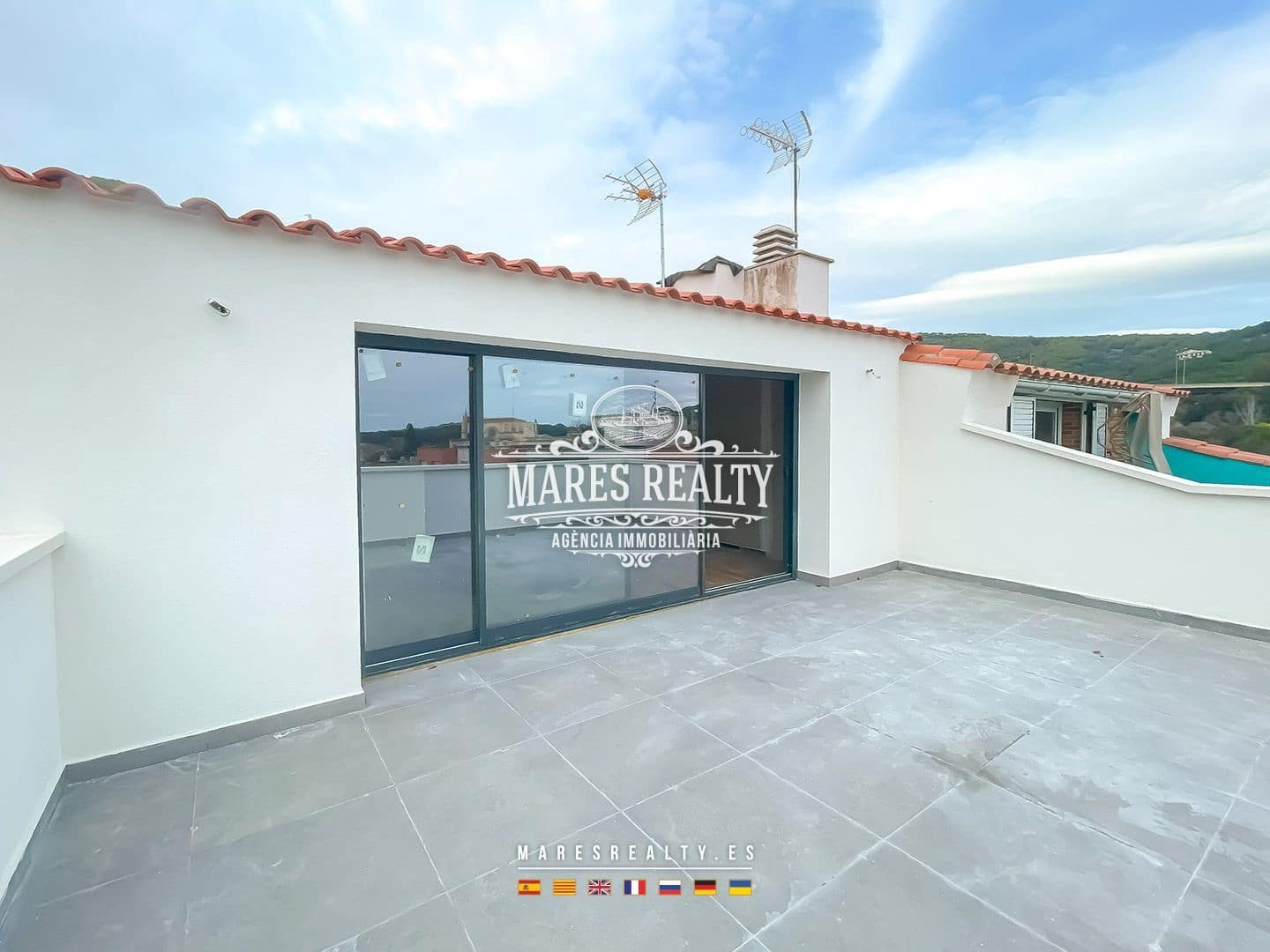 4 slaapkamer Halfvrijstaande villa te koop in Canet de Mar met zwembad garage - € 440.000 (Ref: 8757424)