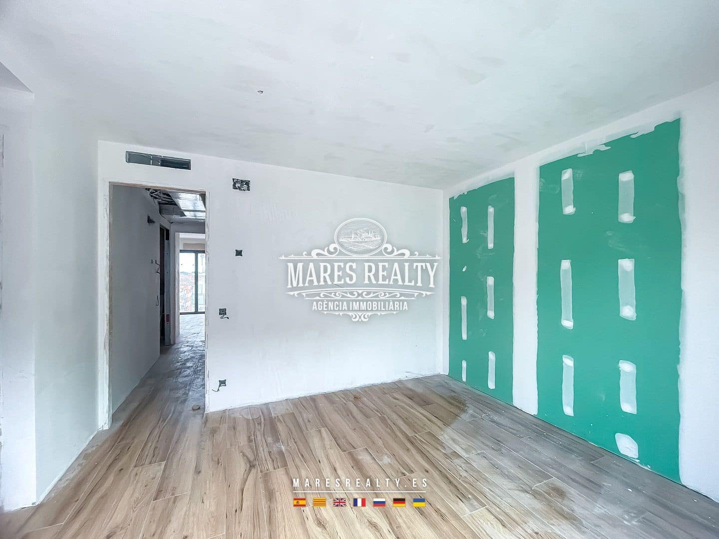 4 slaapkamer Halfvrijstaande villa te koop in Canet de Mar met zwembad garage - € 440.000 (Ref: 8757424)