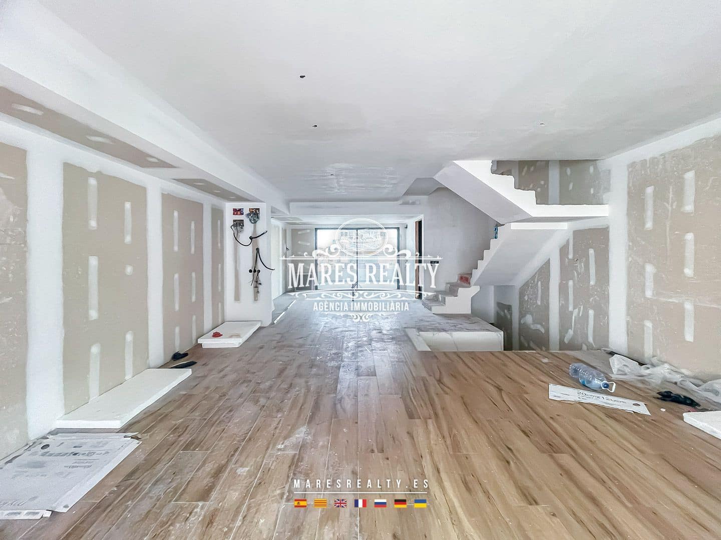 4 slaapkamer Halfvrijstaande villa te koop in Canet de Mar met zwembad garage - € 440.000 (Ref: 8757424)