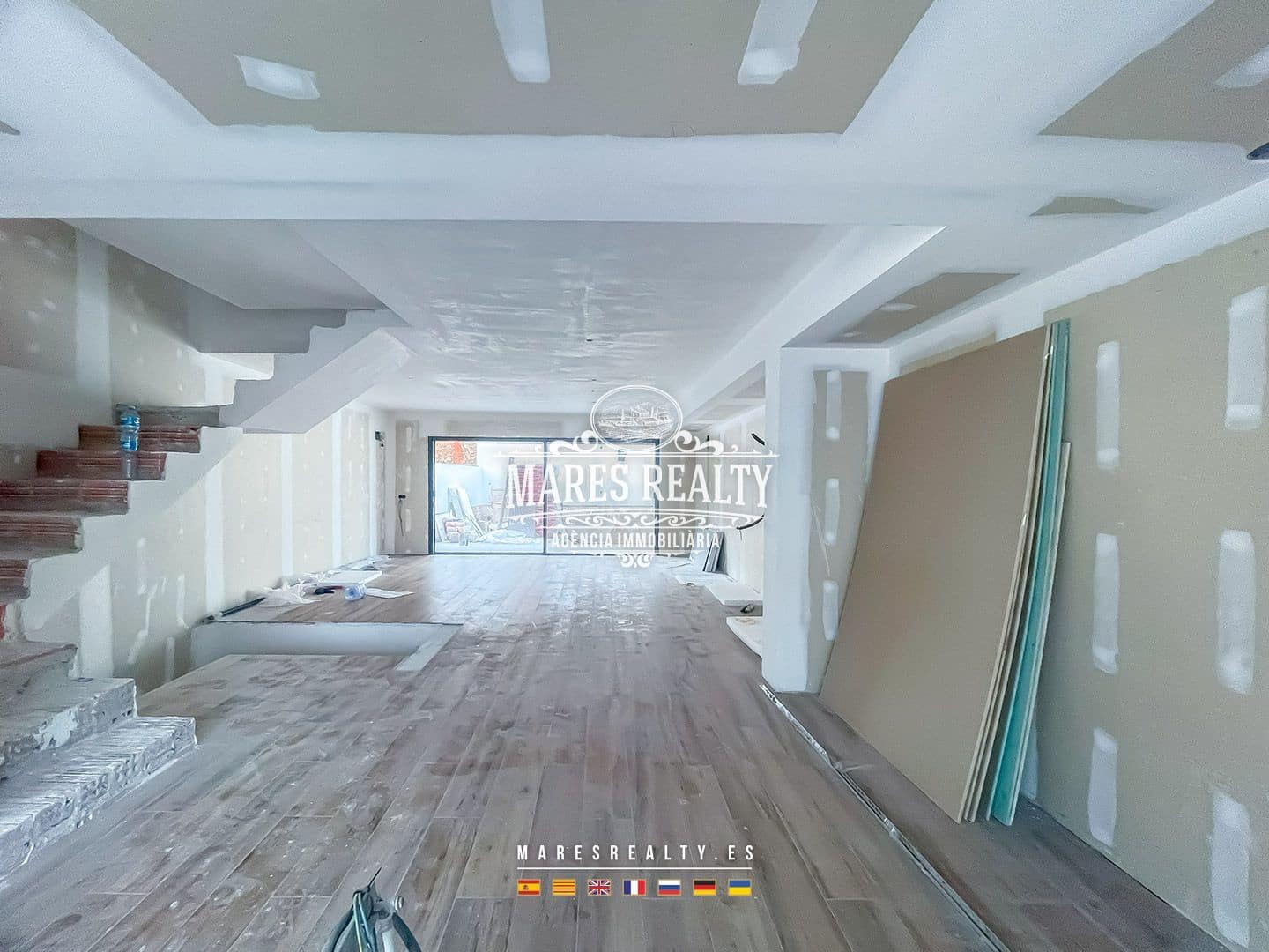 4 slaapkamer Halfvrijstaande villa te koop in Canet de Mar met zwembad garage - € 440.000 (Ref: 8757424)