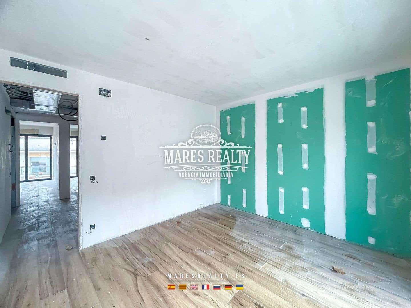 4 slaapkamer Halfvrijstaande villa te koop in Canet de Mar met zwembad garage - € 440.000 (Ref: 8757424)