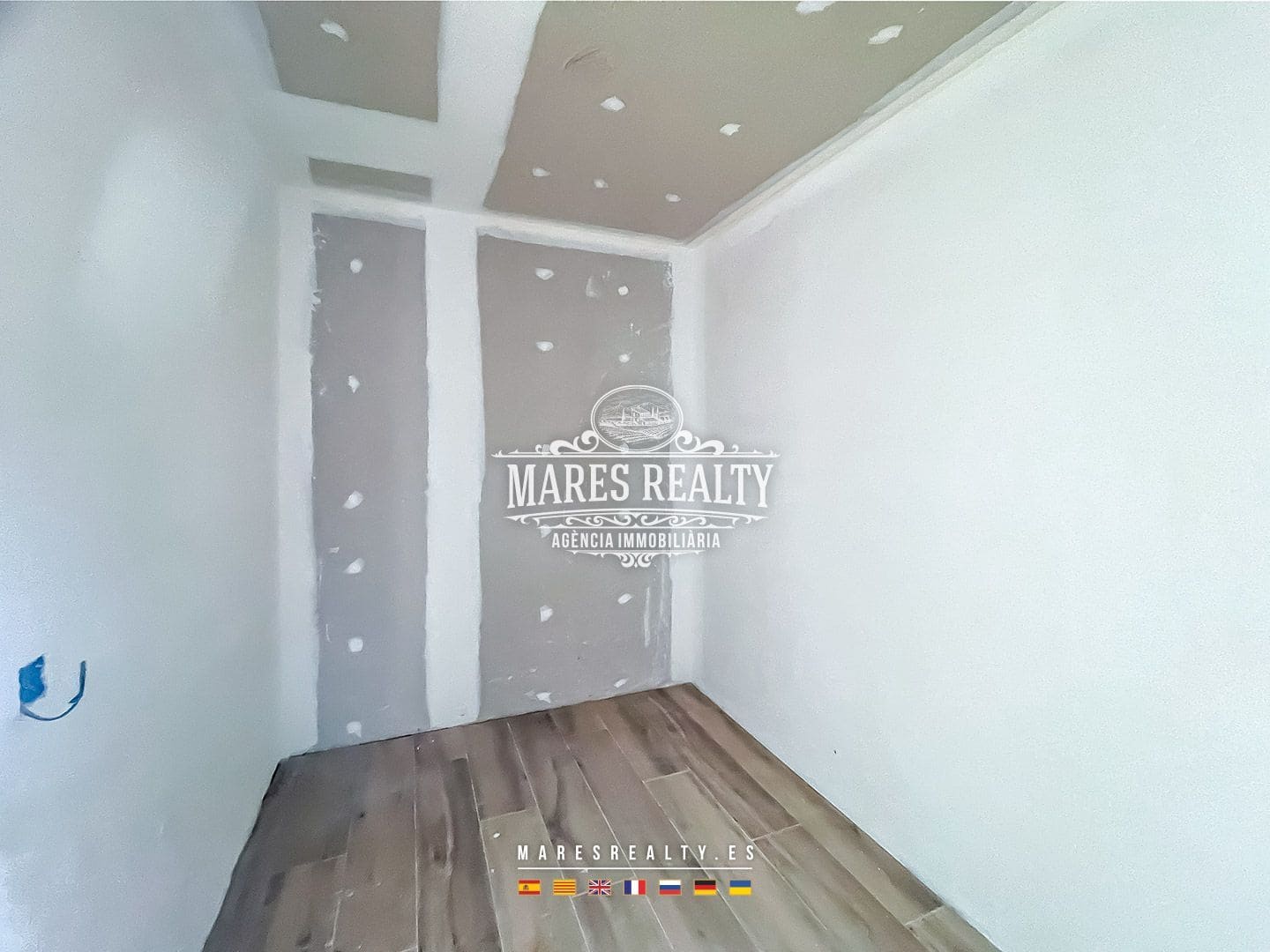 4 slaapkamer Halfvrijstaande villa te koop in Canet de Mar met zwembad garage - € 440.000 (Ref: 8757424)