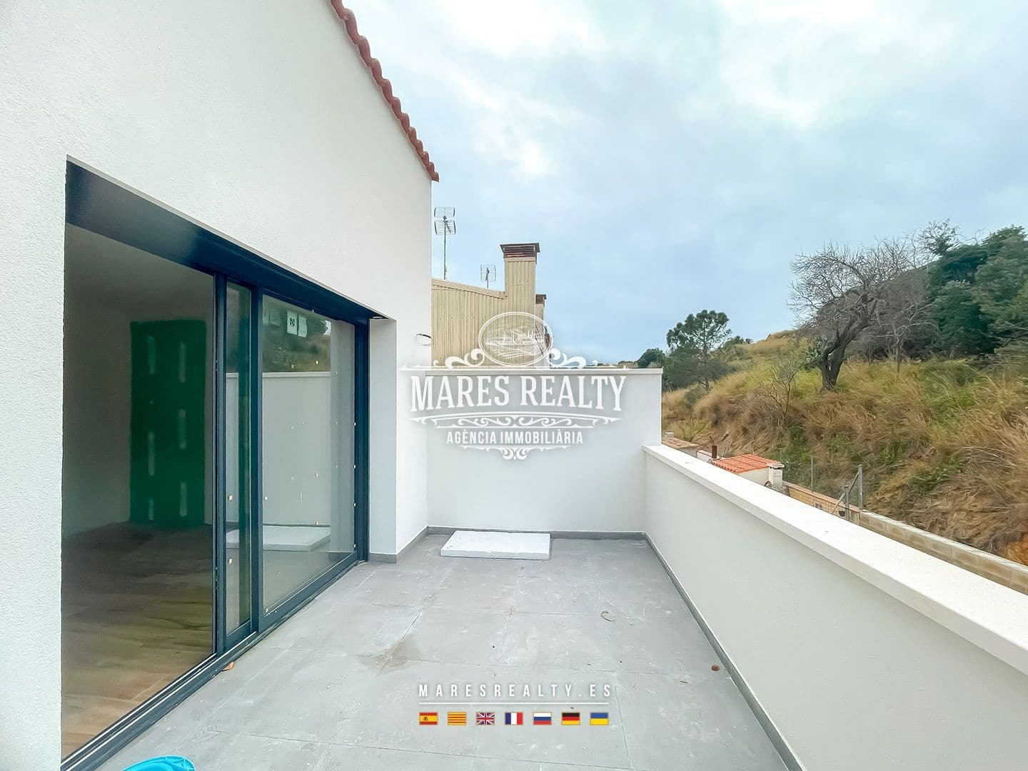 4 slaapkamer Halfvrijstaande villa te koop in Canet de Mar met zwembad garage - € 440.000 (Ref: 8757424)