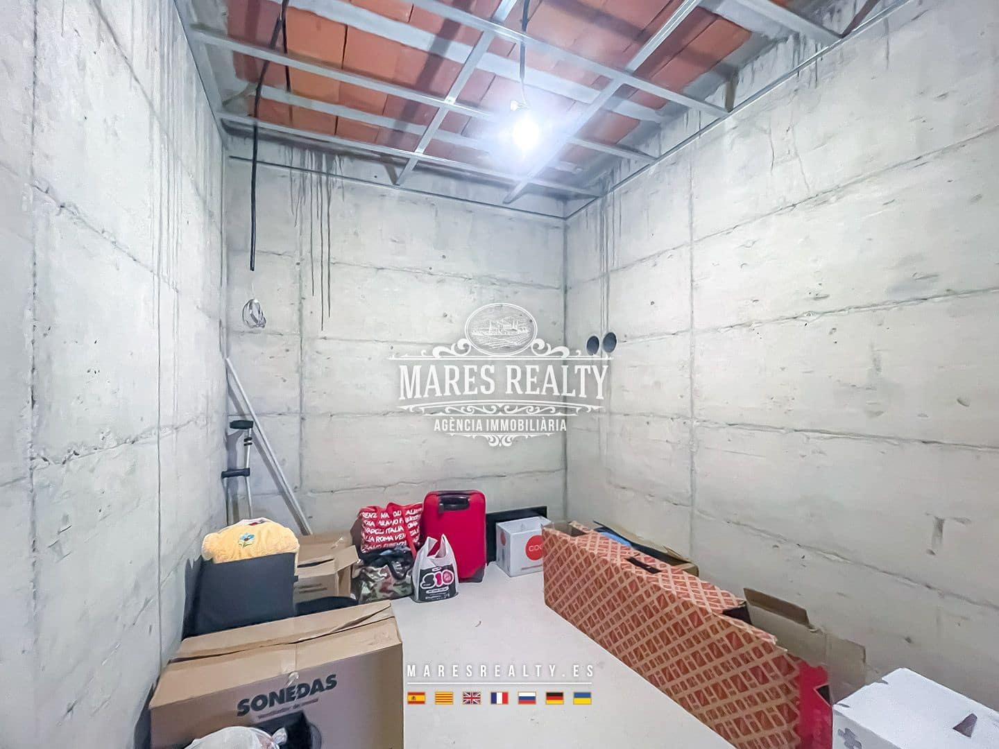 4 slaapkamer Halfvrijstaande villa te koop in Canet de Mar met zwembad garage - € 440.000 (Ref: 8757424)