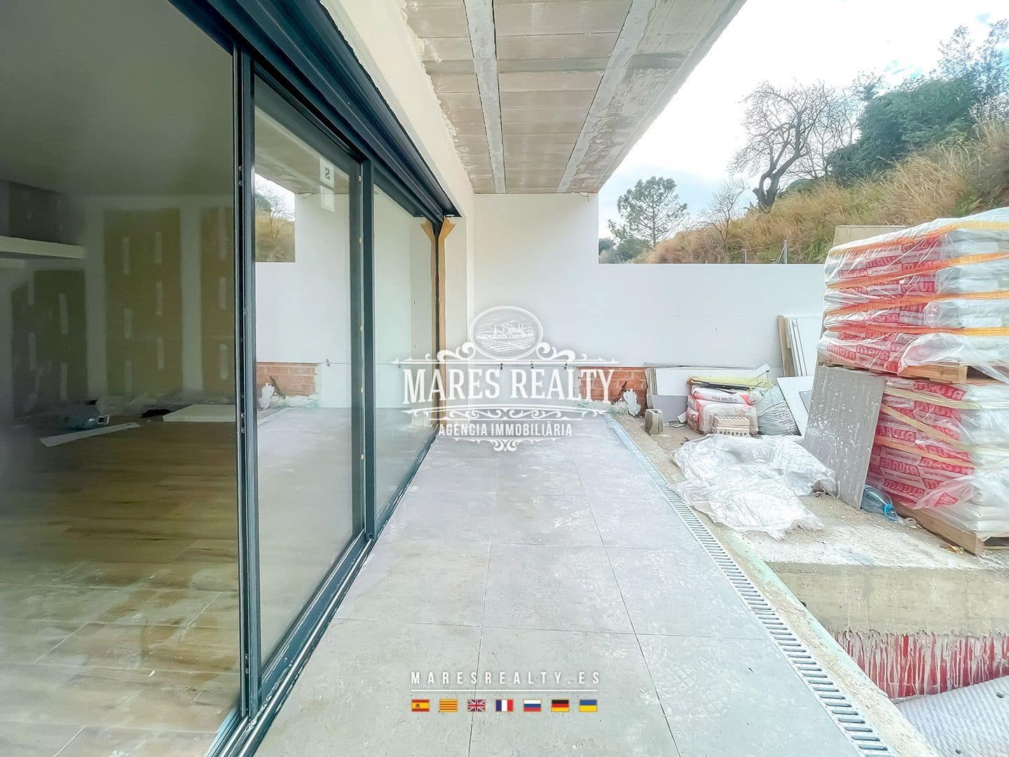 4 slaapkamer Halfvrijstaande villa te koop in Canet de Mar met zwembad garage - € 440.000 (Ref: 8757424)