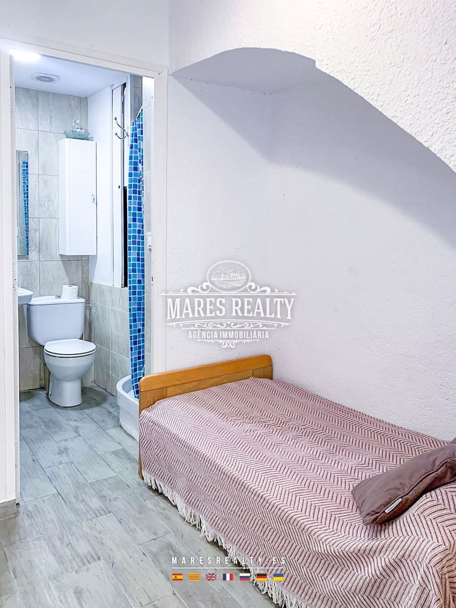 4 soverom Hus til salgs i Lloret de Mar - € 260 000 (Ref: 8769909)