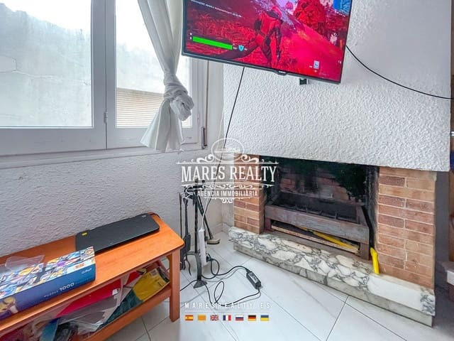 4 soveværelse Byhus til salg i Lloret de Mar - € 260.000 (Ref: 8769909)