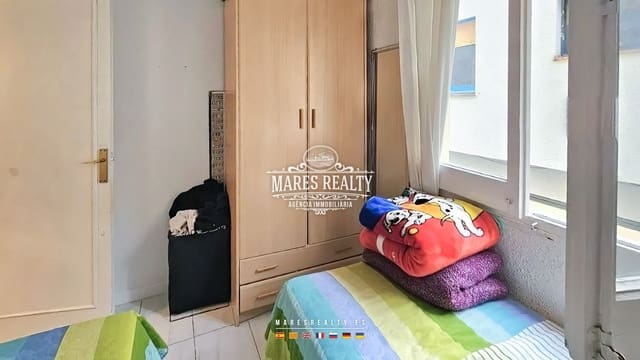 4 soveværelse Byhus til salg i Lloret de Mar - € 260.000 (Ref: 8769909)