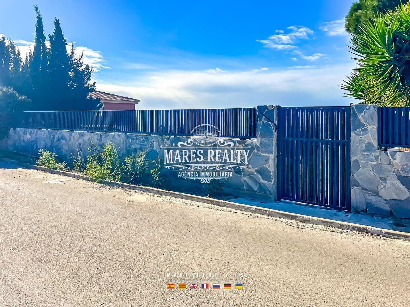 4 slaapkamer Villa te koop in Santa Susanna met zwembad garage - € 860.000 (Ref: 8775918)