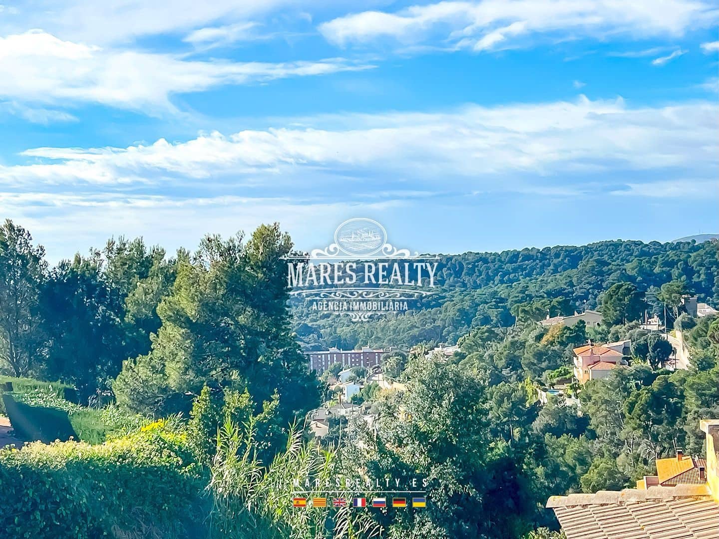 4 slaapkamer Villa te koop in Santa Susanna met zwembad garage - € 860.000 (Ref: 8775918)