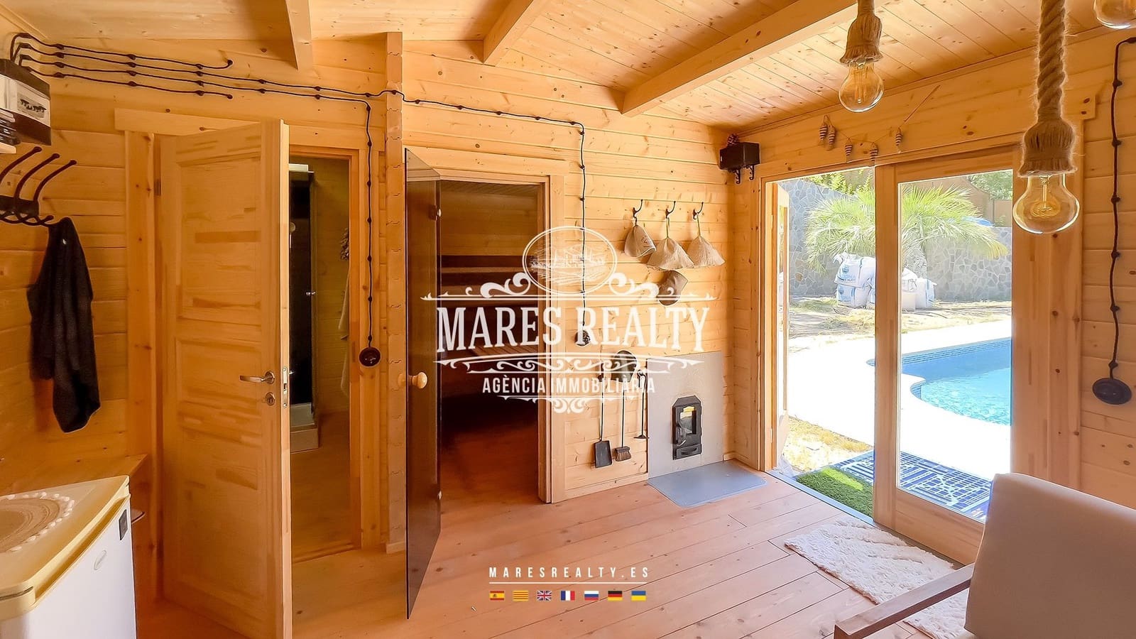 5 soveværelse Villa til leje i Lloret de Mar med swimmingpool garage - € 2.800 (Ref: 8781168)