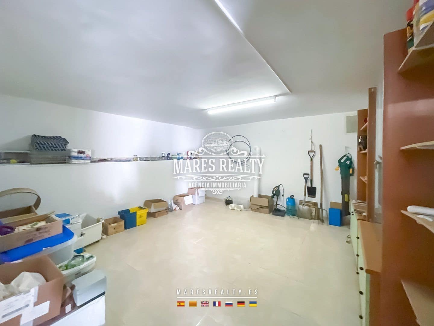 4 soverom Villa til salgs i Orrius med garasje - € 485 000 (Ref: 8783482)