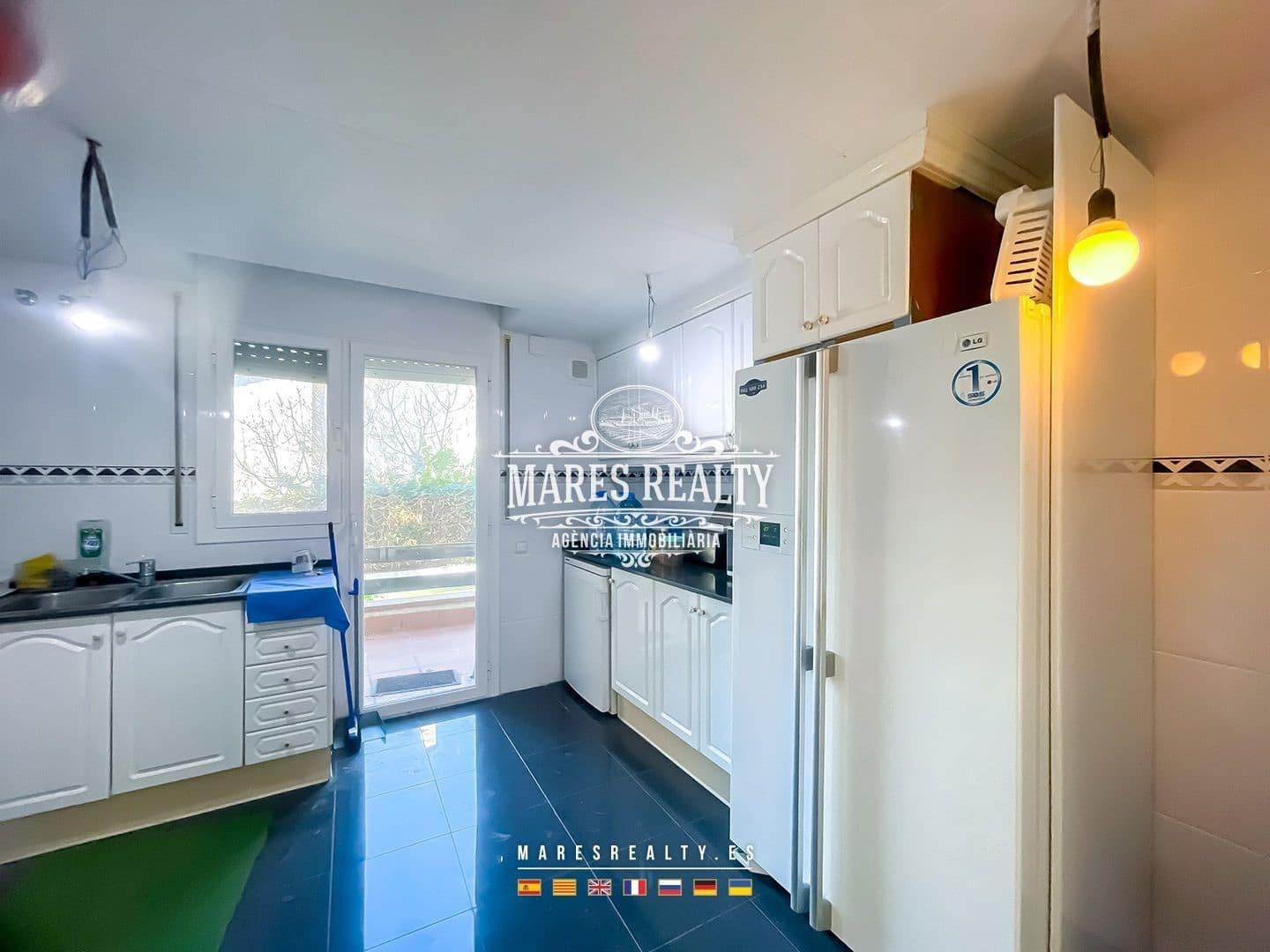 4 soverom Villa til salgs i Orrius med garasje - € 485 000 (Ref: 8783482)