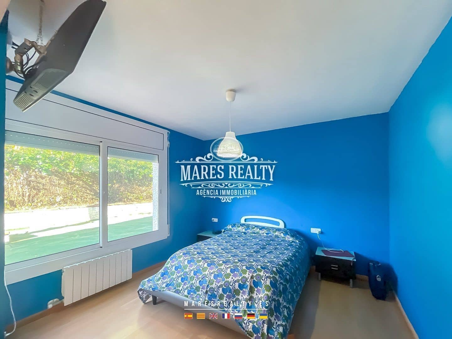 4 soverom Villa til salgs i Orrius med garasje - € 485 000 (Ref: 8783482)