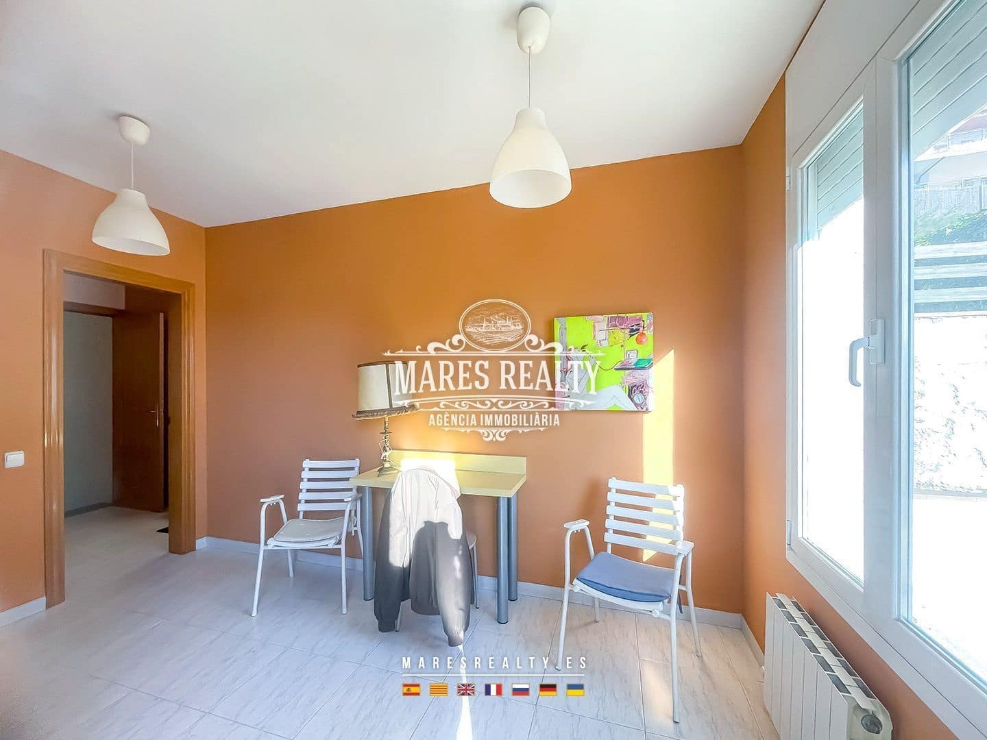 4 soverom Villa til salgs i Orrius med garasje - € 485 000 (Ref: 8783482)