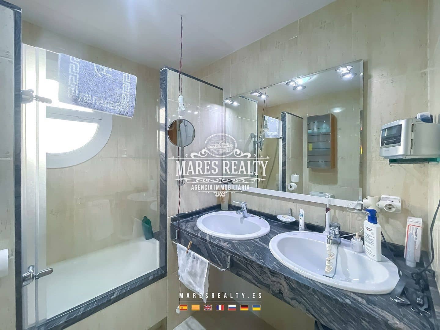 4 soverom Villa til salgs i Orrius med garasje - € 485 000 (Ref: 8783482)