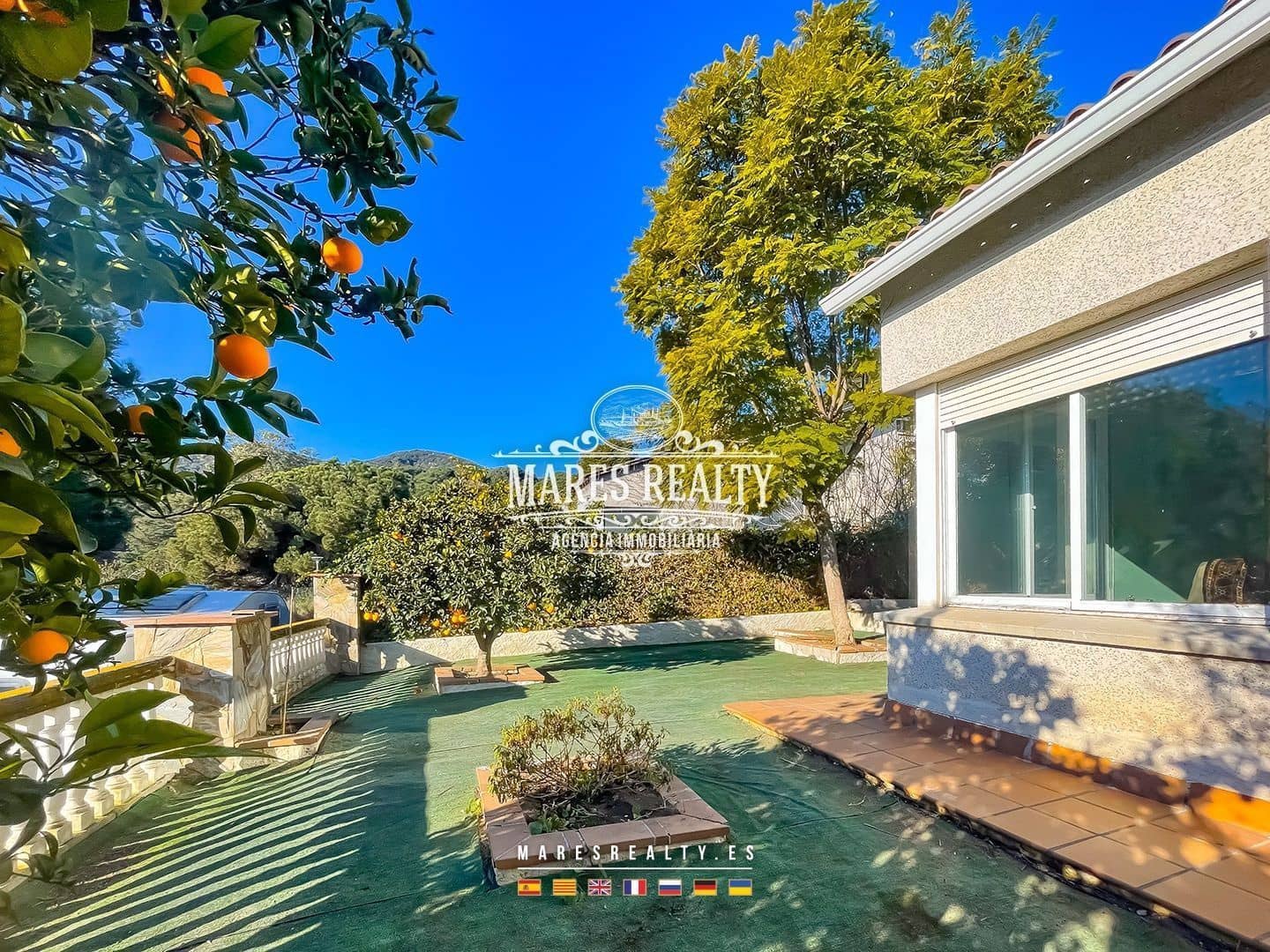 4 soverom Villa til salgs i Orrius med garasje - € 485 000 (Ref: 8783482)