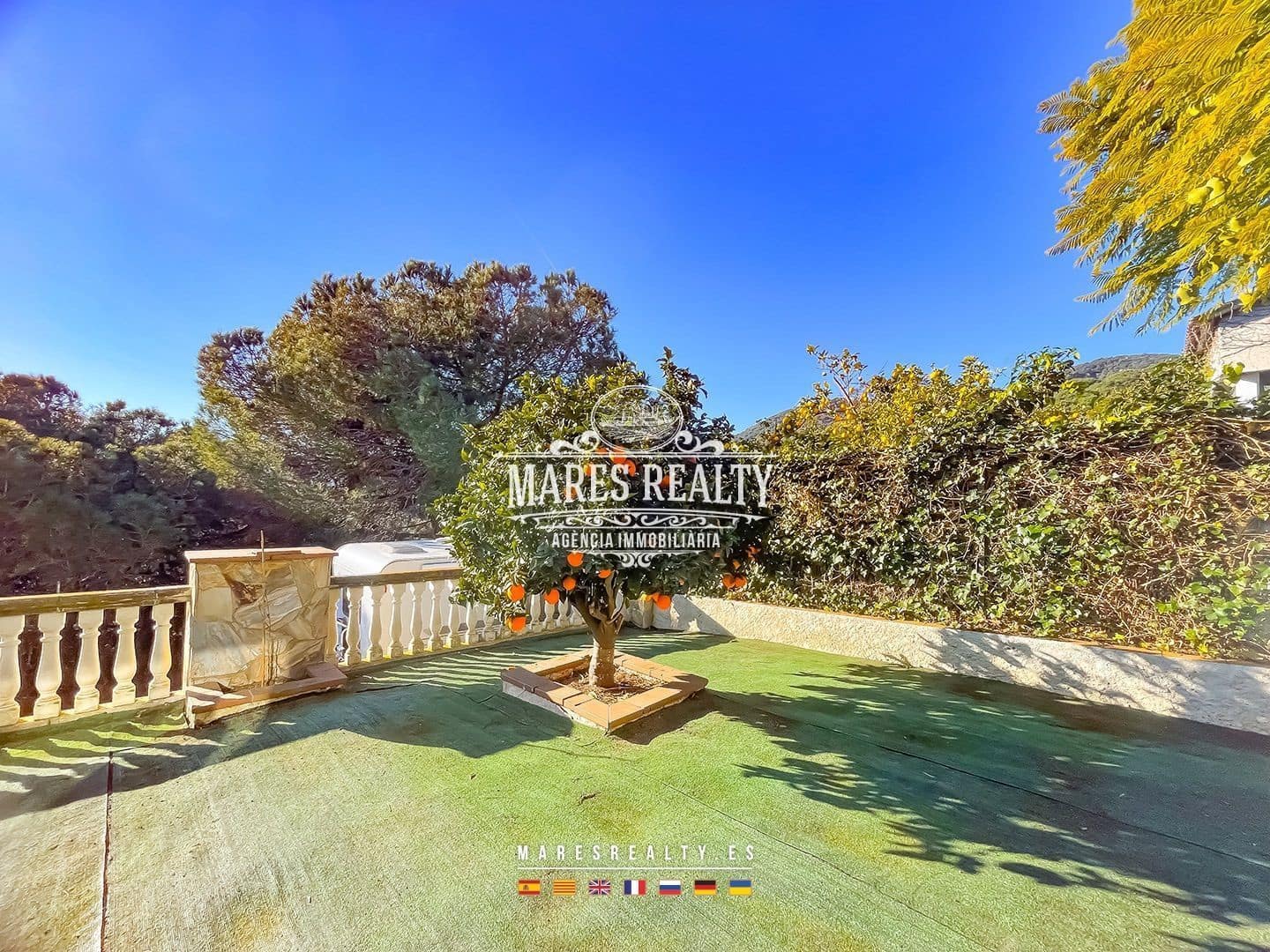 4 soverom Villa til salgs i Orrius med garasje - € 485 000 (Ref: 8783482)