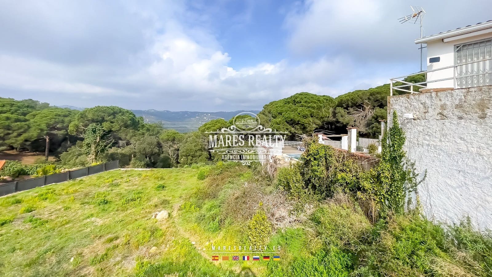 Grunde uden byggetilladelser til salg i Lloret de Mar - € 900.000 (Ref: 8834120)