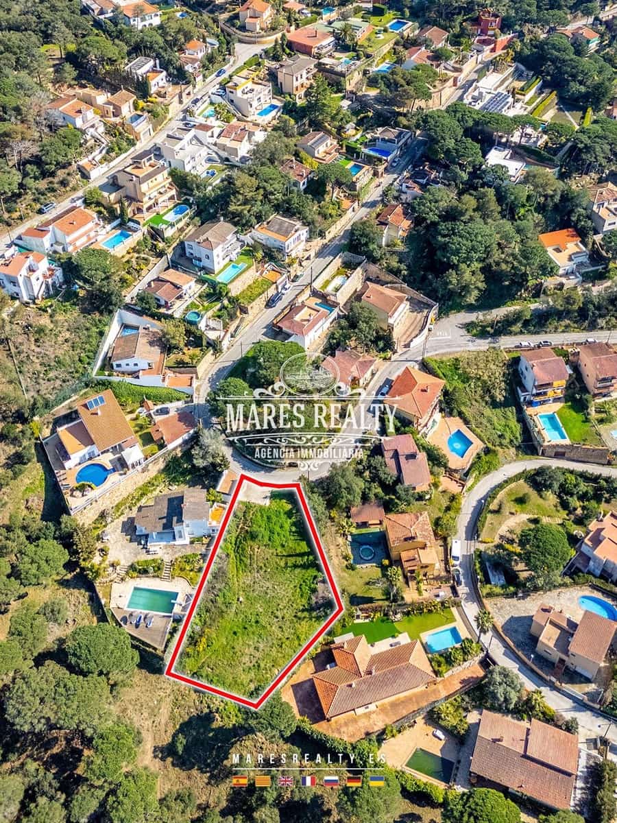 Grunde uden byggetilladelser til salg i Lloret de Mar - € 900.000 (Ref: 8834120)